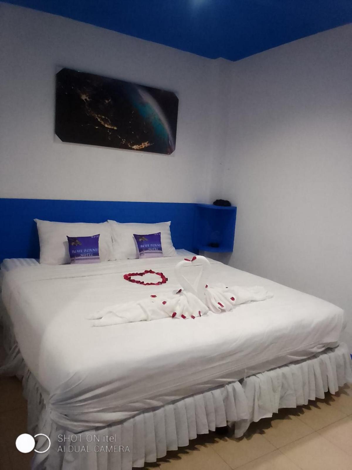 Blue Planet Hotel Patong Exterior foto