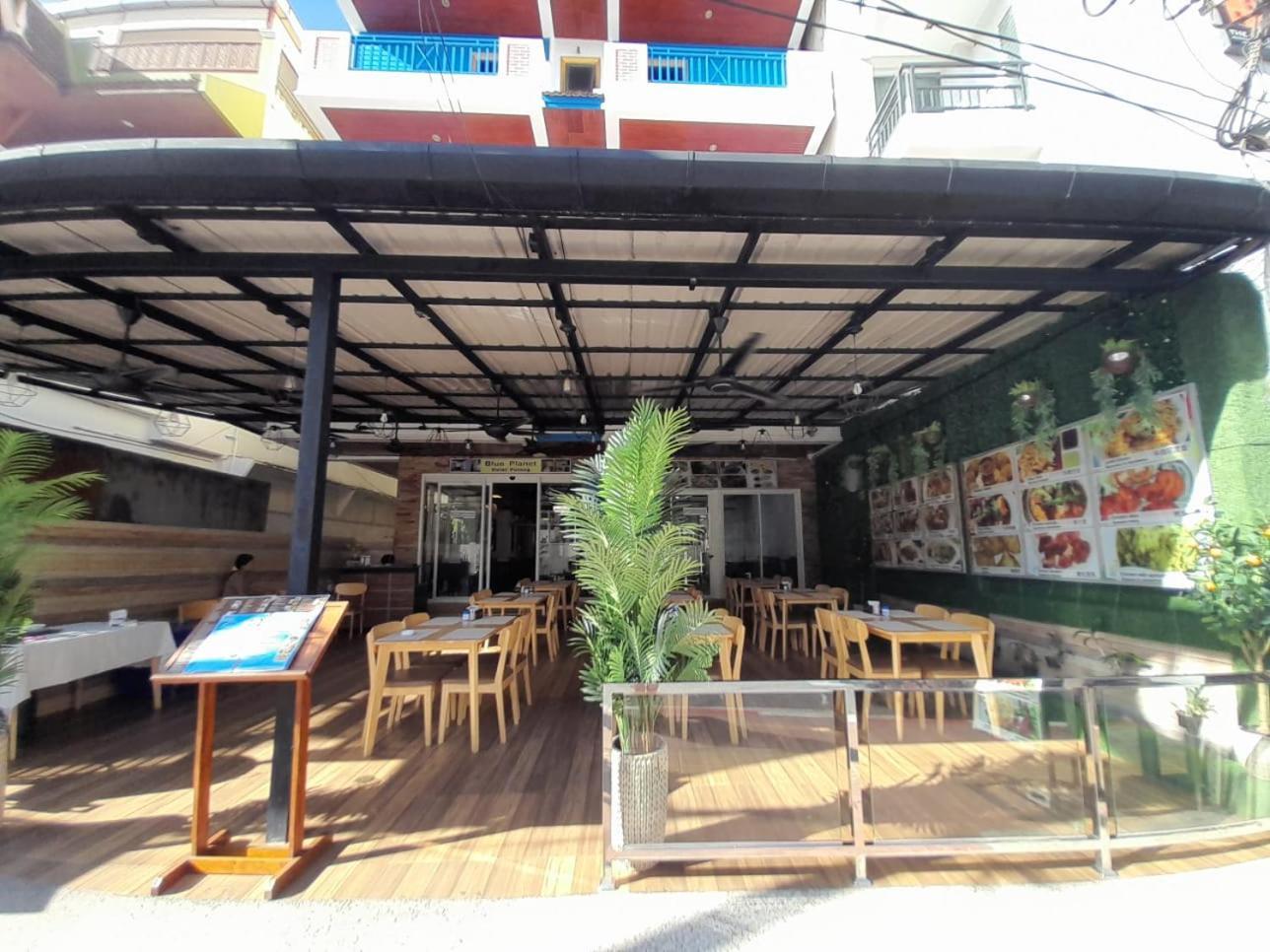 Blue Planet Hotel Patong Exterior foto